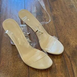 JF J.Ferrar Clear Strap Beige Heels